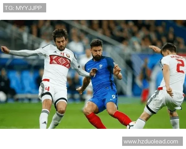 哥伦布机员与新英格兰的激烈对决揭示了球队实力的较量与未来的希望